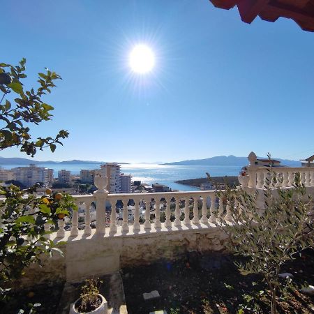 Aris Apartment Sarande Bagian luar foto