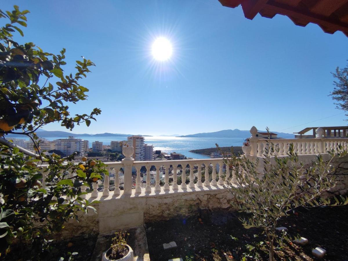 Aris Apartment Sarande Bagian luar foto